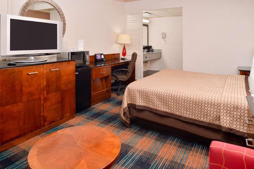Americas Best Value Inn Augusta Historic Downtown Oda fotoğraf