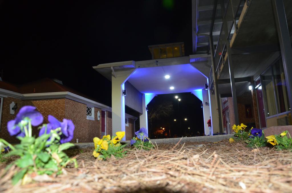 Americas Best Value Inn Augusta Historic Downtown Dış mekan fotoğraf