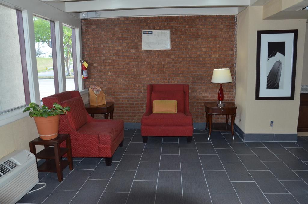 Americas Best Value Inn Augusta Historic Downtown Dış mekan fotoğraf