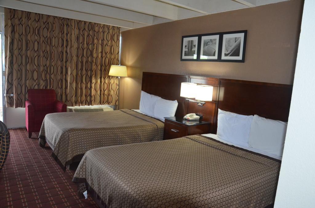 Americas Best Value Inn Augusta Historic Downtown Dış mekan fotoğraf